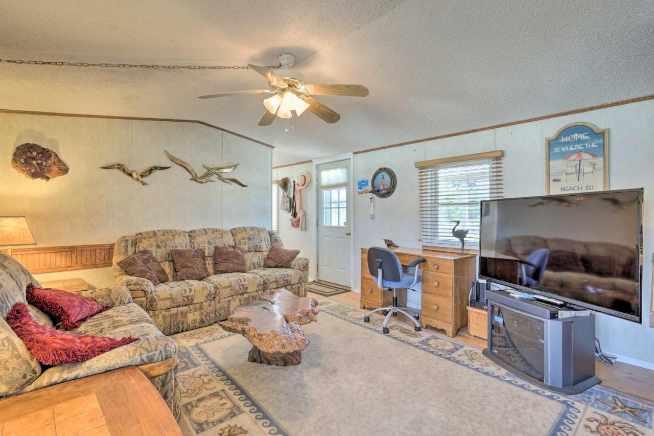 Quaint Chincoteague Island Hideaway With 2 Porches! Villa Luaran gambar