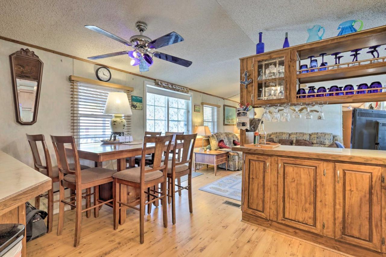 Quaint Chincoteague Island Hideaway With 2 Porches! Villa Luaran gambar